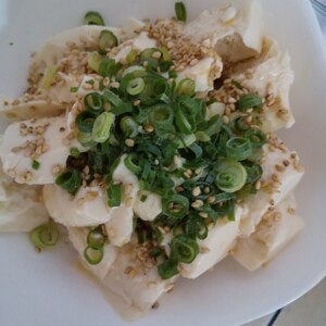 お腹に優しい　お豆腐のシンプル丼